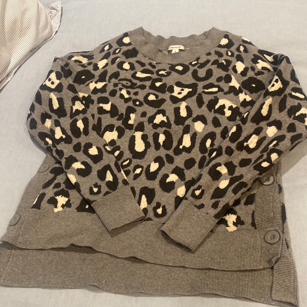 Stella & Dot leopard print sweater